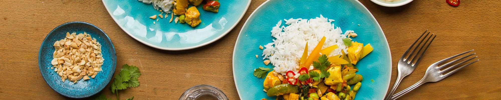 Gelbes Thai-Curry mit Erdnussbutter und Kurkuma